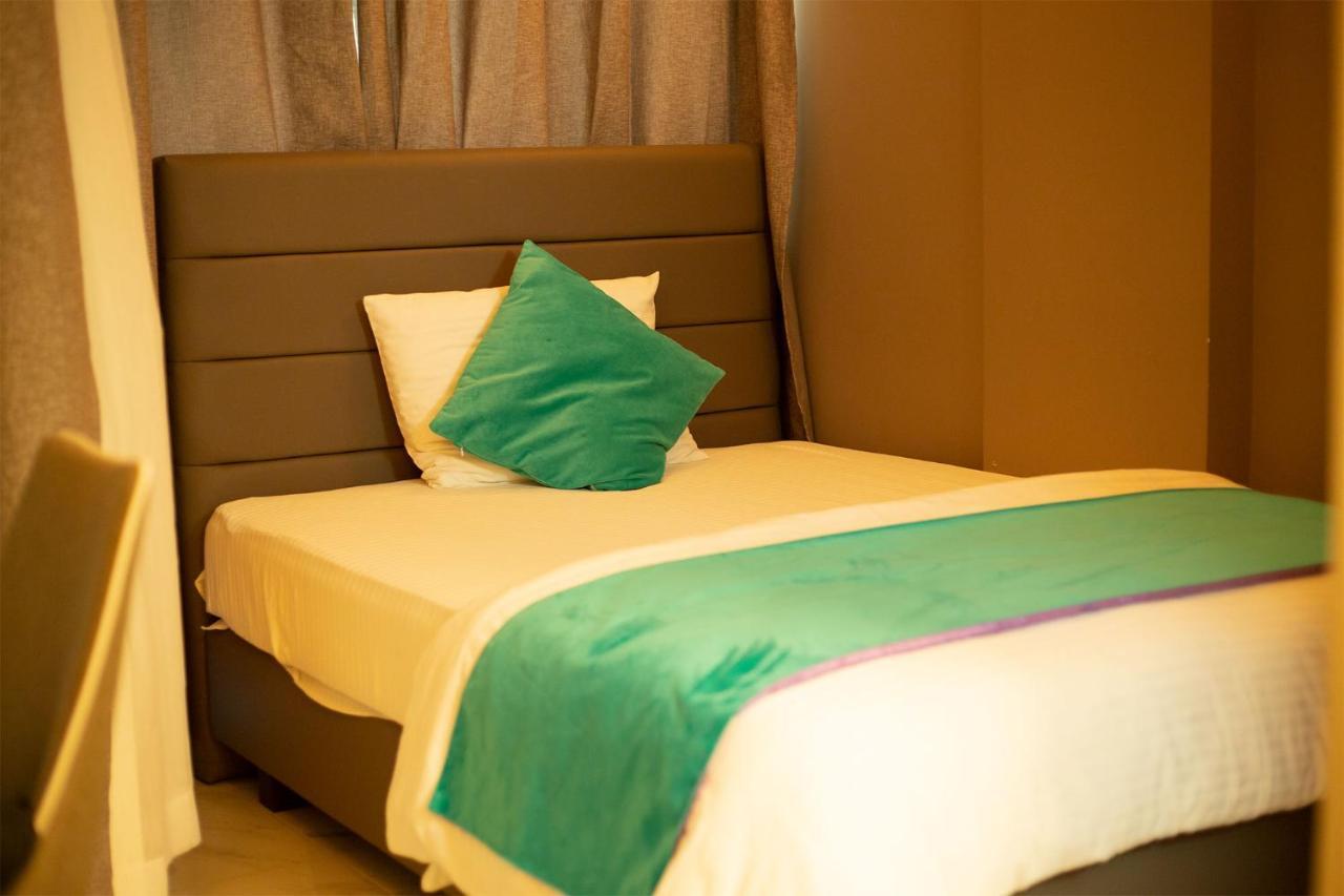 Dhimyaath Stay Malé Exterior foto